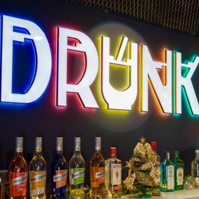 DRUNK logo